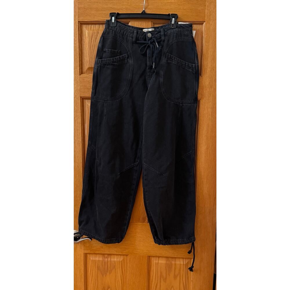 Free People Love Language Pull-On Jeans - Stylish & Comfy Size 30 - Picture 4 of 6